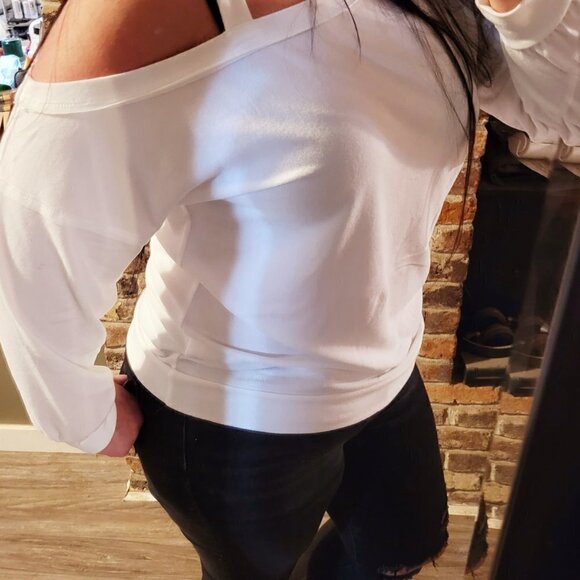NWT Long Sleeve Drop Shoulder Top - Picture 2 of 3